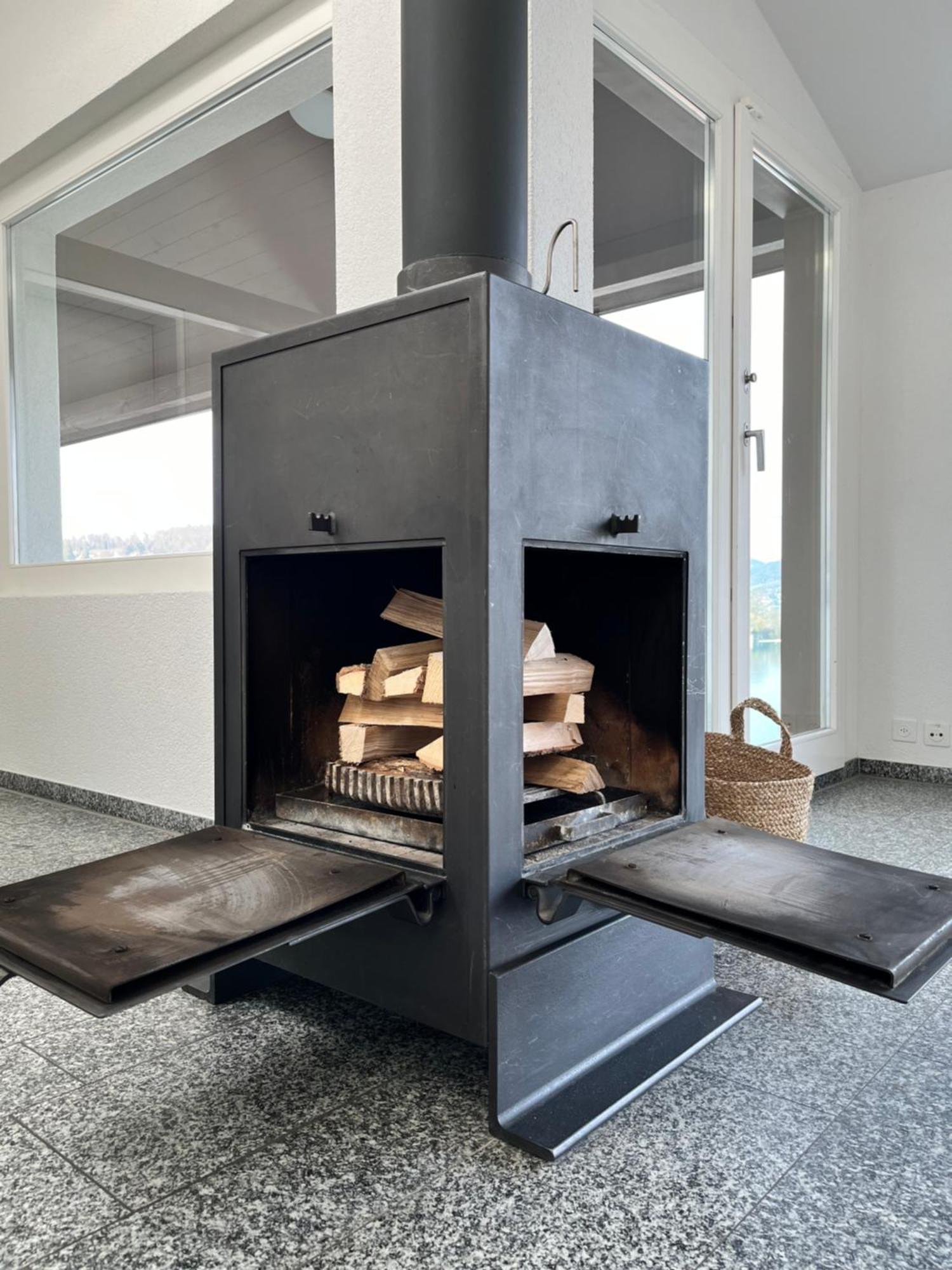 Wohnung Mit Grossartiger Seesicht Und Balkon Spiez Kültér fotó